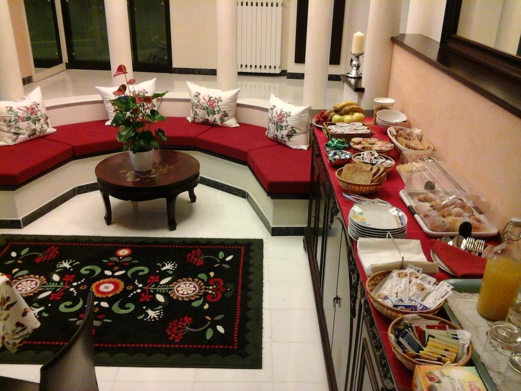 B&B Porta Di Mare กาตันซาโร ภายนอก รูปภาพ