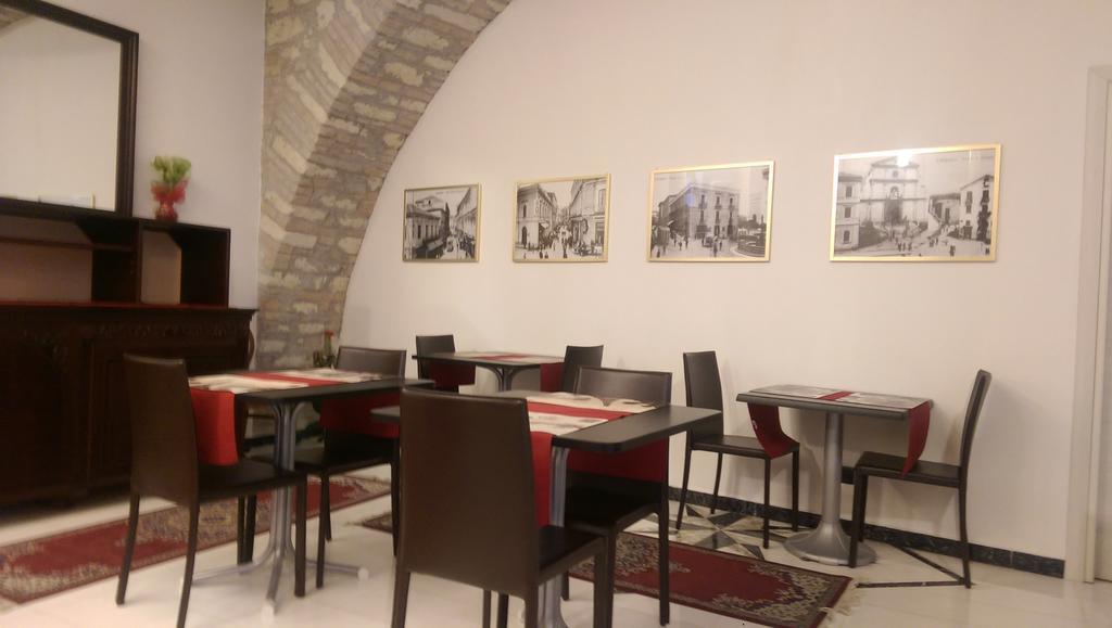 B&B Porta Di Mare กาตันซาโร ภายนอก รูปภาพ
