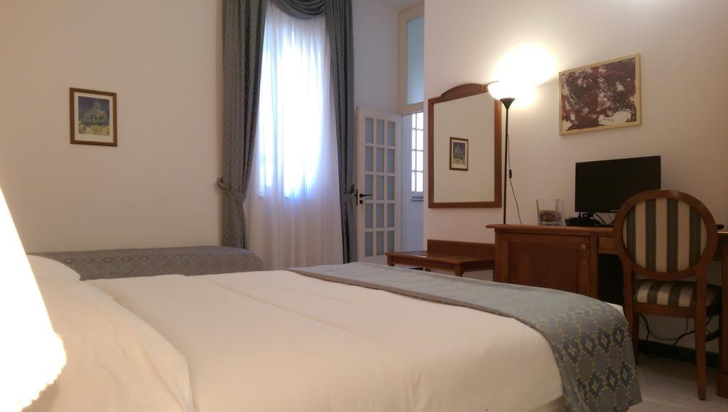 B&B Porta Di Mare กาตันซาโร ภายนอก รูปภาพ